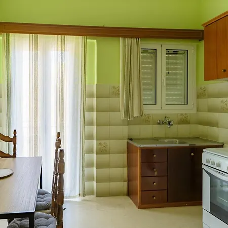 Double Bedroom Flat At Ragia Beach! Appartement *